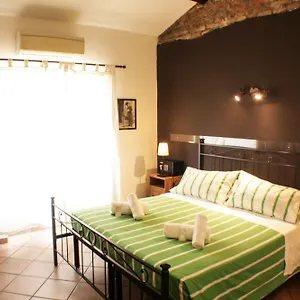 https://sixtythree.it-romehotels.com
