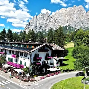 Menardi Cortina d'Ampezzo