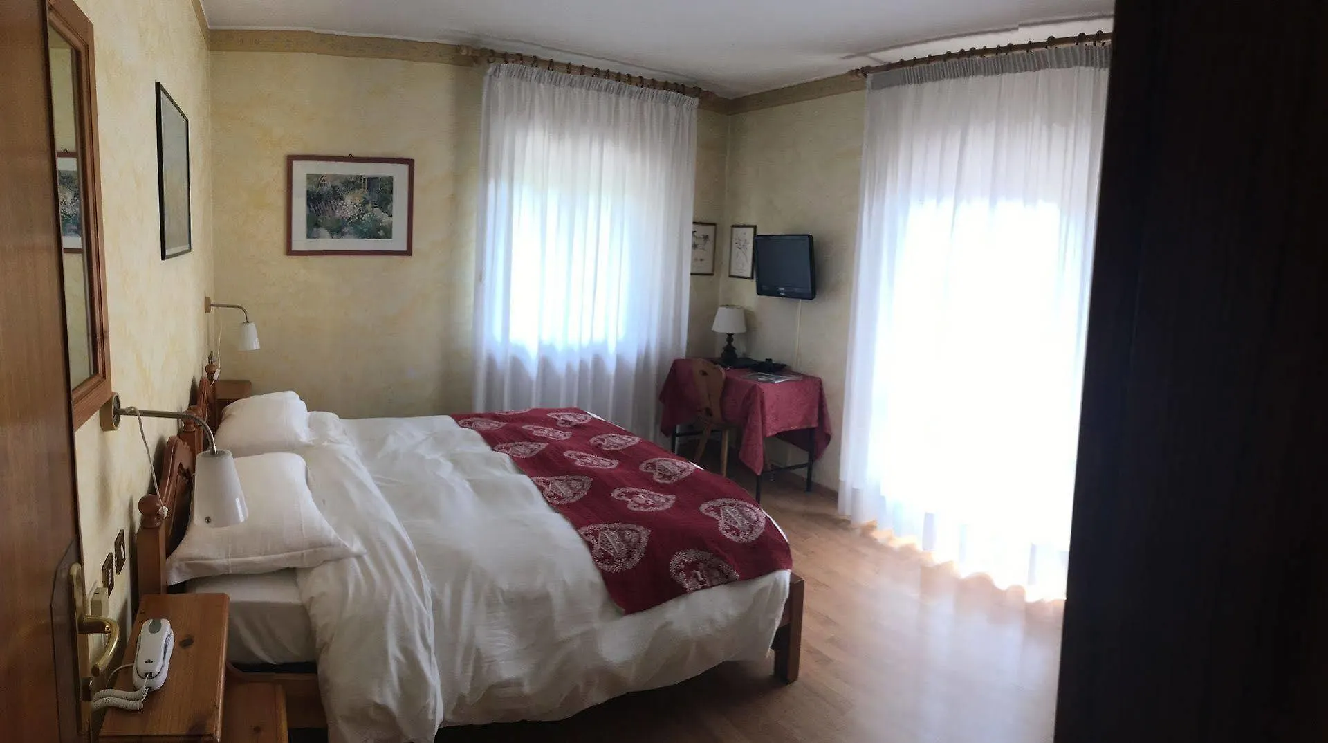 Meuble Villa Neve Cortina d'Ampezzo Hotel
