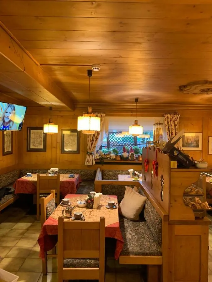 Hotel Meuble Villa Neve Cortina d'Ampezzo